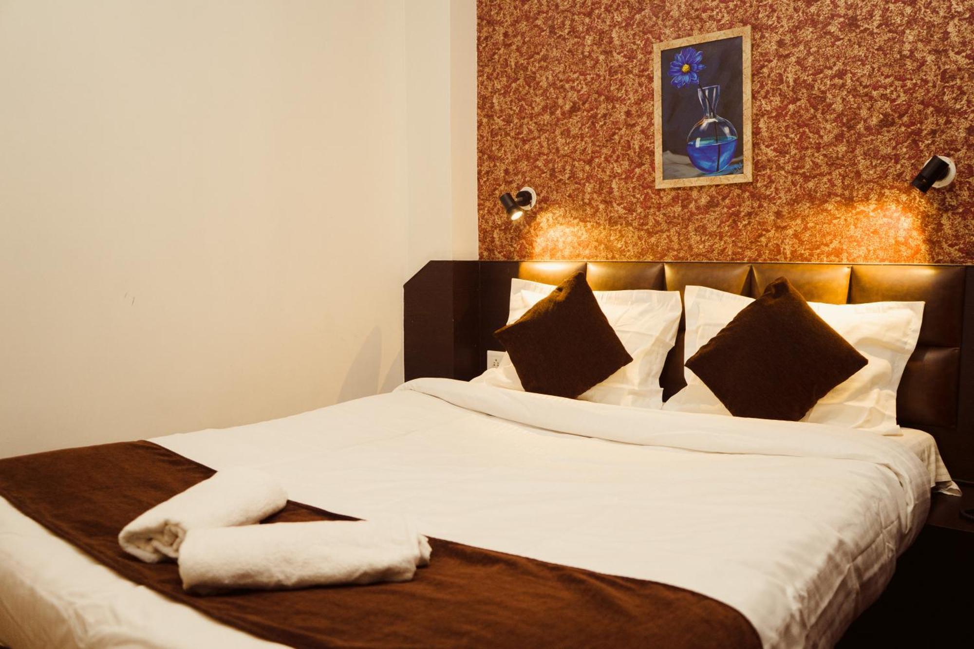 Hotel Siddhi Vinayak Regency, Mg Marg جانجتوك المظهر الخارجي الصورة