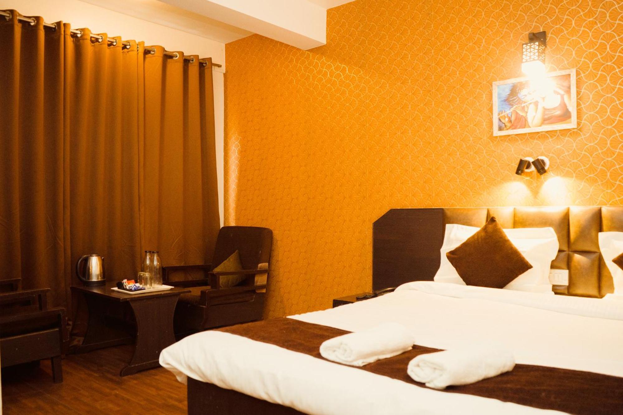 Hotel Siddhi Vinayak Regency, Mg Marg جانجتوك المظهر الخارجي الصورة