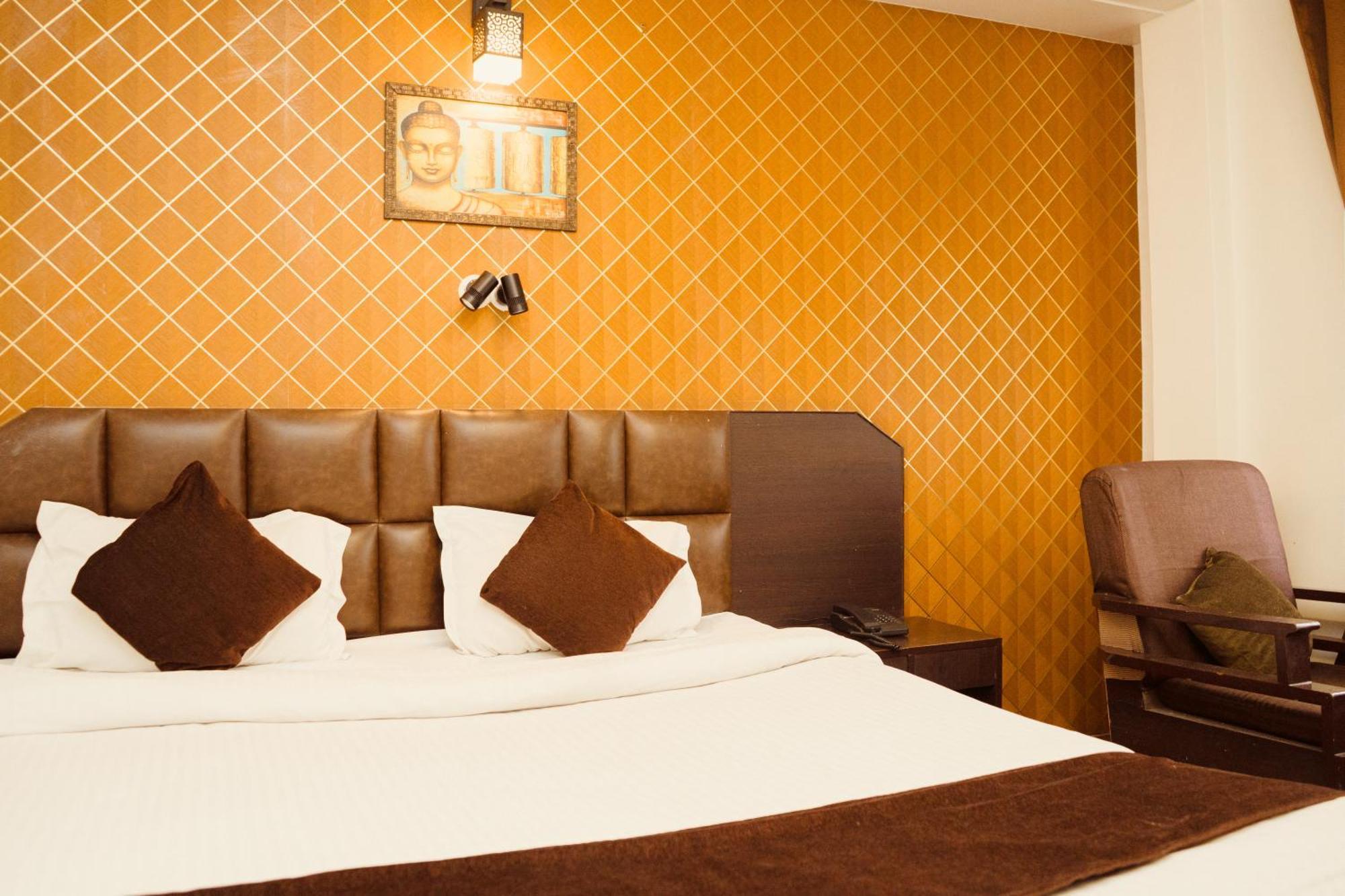 Hotel Siddhi Vinayak Regency, Mg Marg جانجتوك المظهر الخارجي الصورة