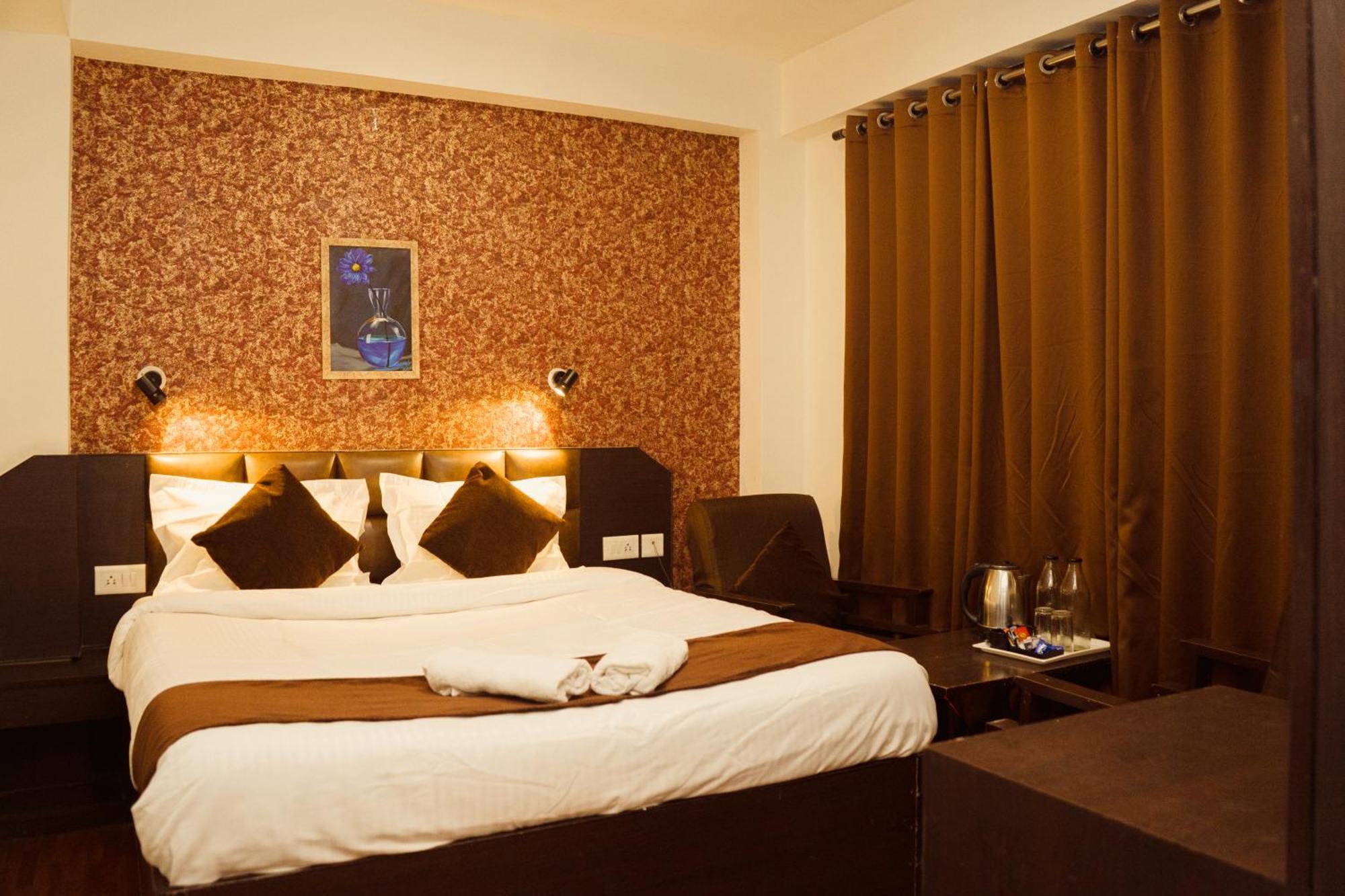 Hotel Siddhi Vinayak Regency, Mg Marg جانجتوك المظهر الخارجي الصورة